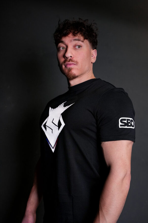 T-SHIRT SHOWDOWN – Image 2